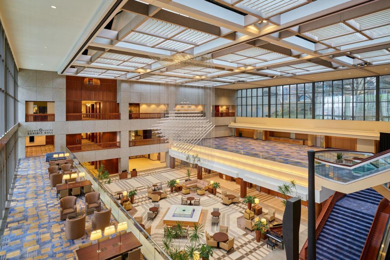 Sheraton Kansas City Hotel At Crown Center Exterior foto